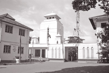 Ananda College - Ananda Vihaaraya